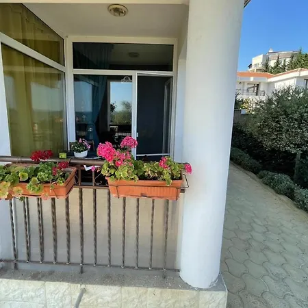 Havana Beach - St. Vlas 公寓 圣弗拉斯